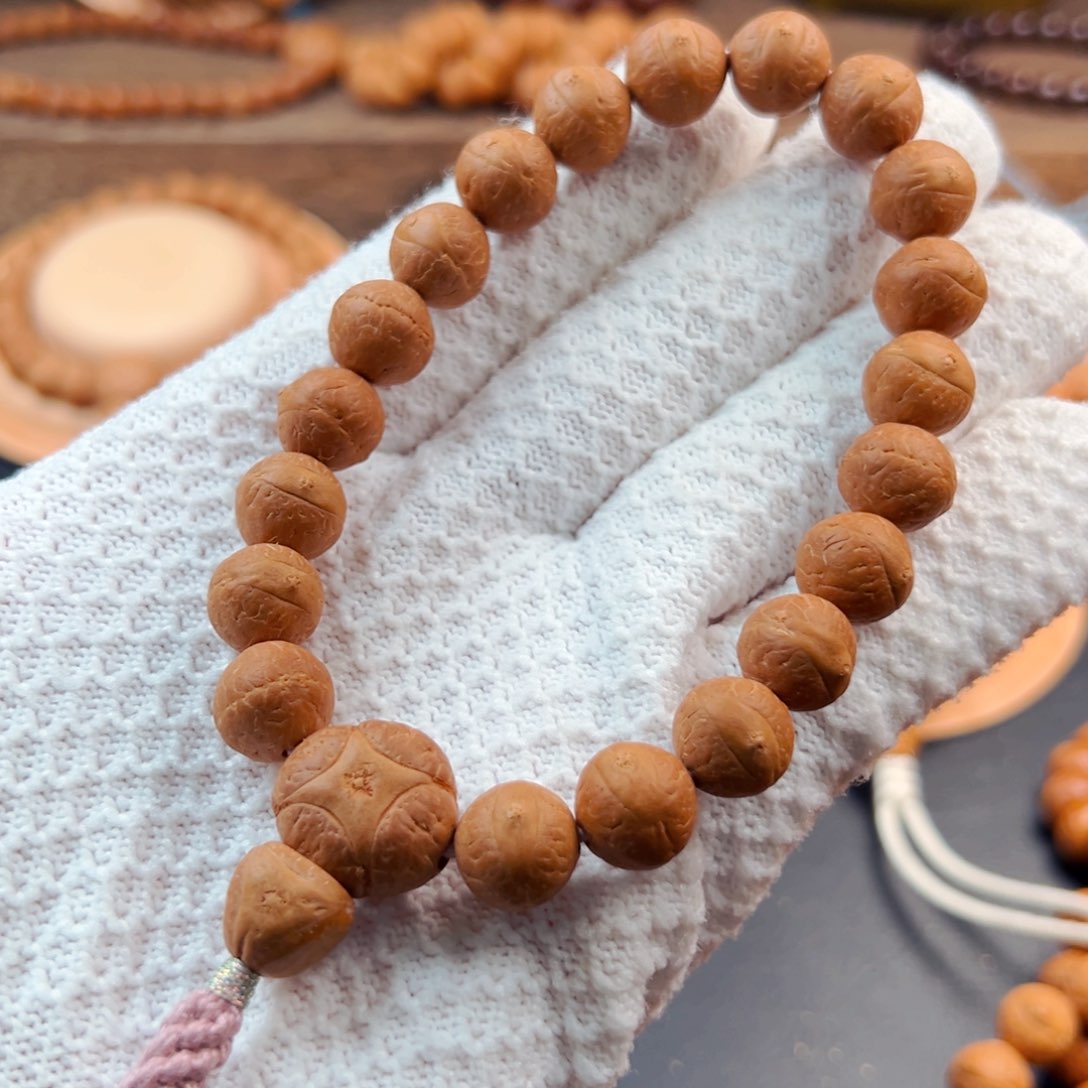 手串凤眼菩提11.5mm单仓铁籽