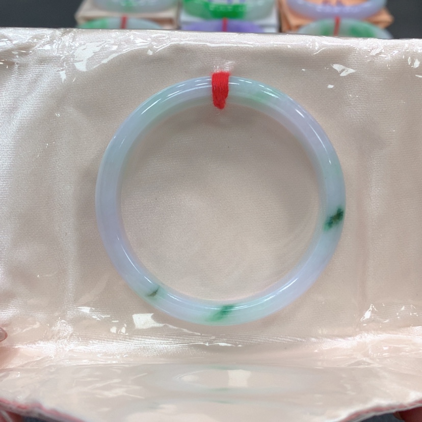 【闪购商品】翡翠手镯未镶嵌翡翠