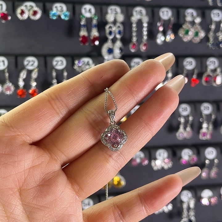 银S925镶嵌碧玺颈饰