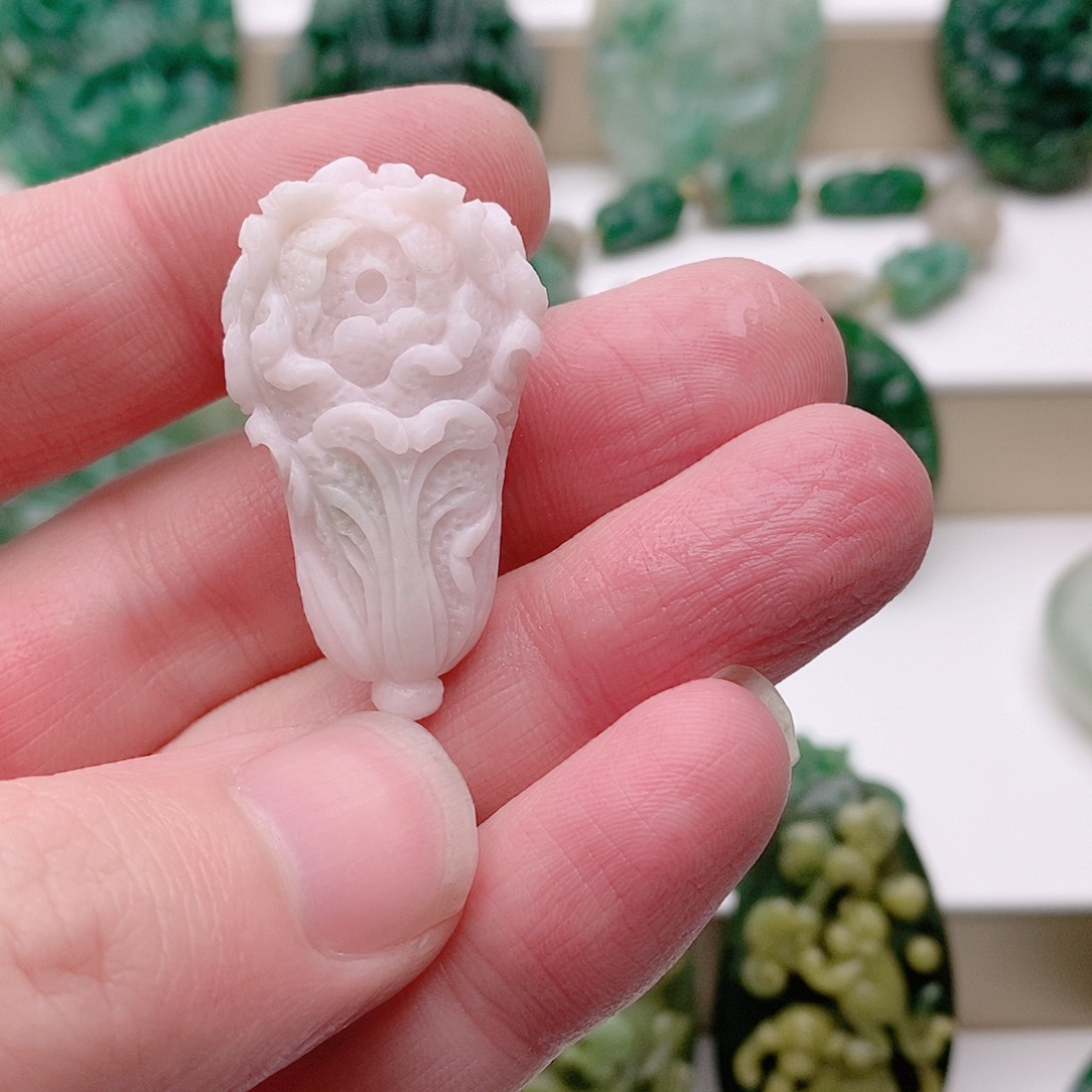 独山玉吊坠未镶嵌