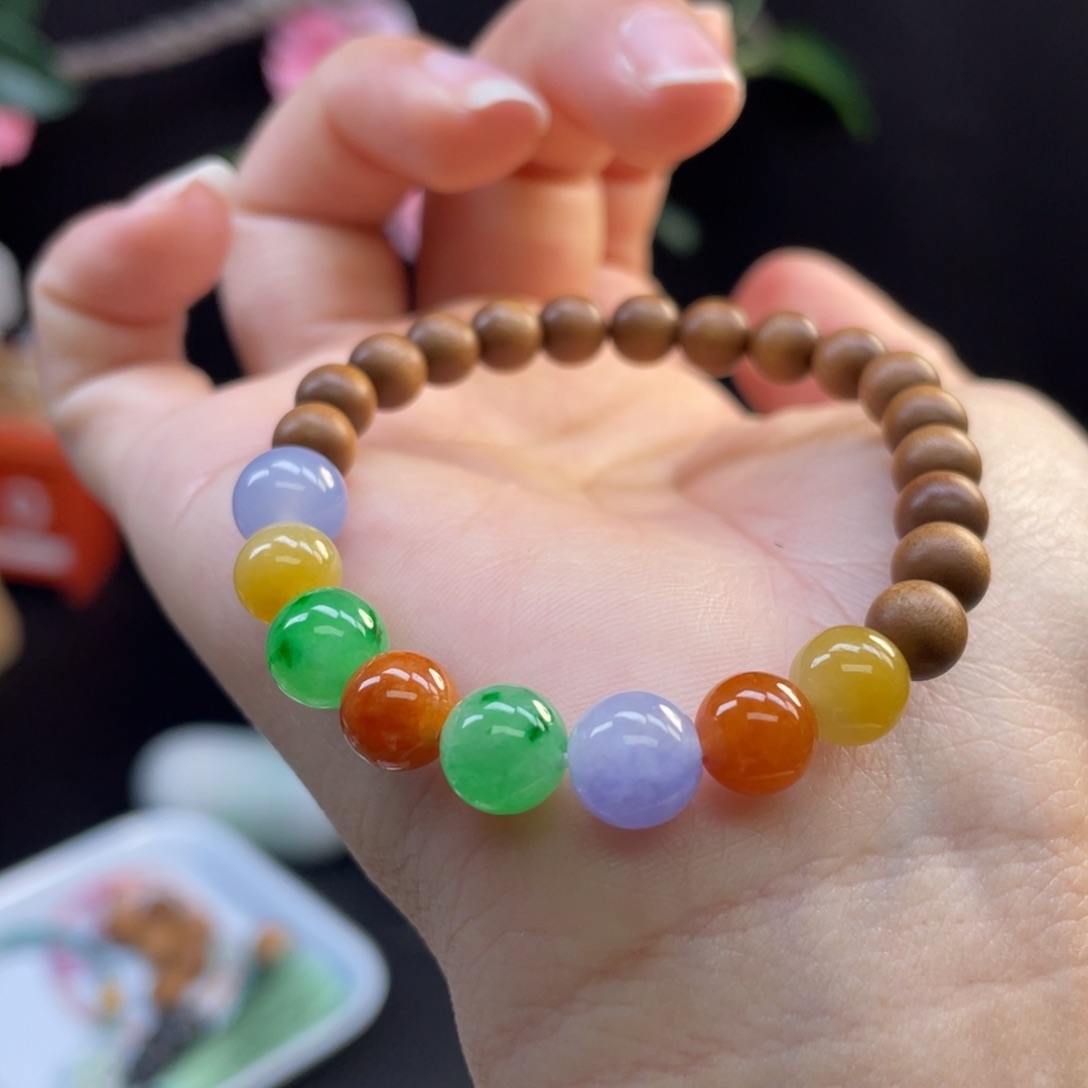 翡翠吊坠(不含链)未镶嵌一串