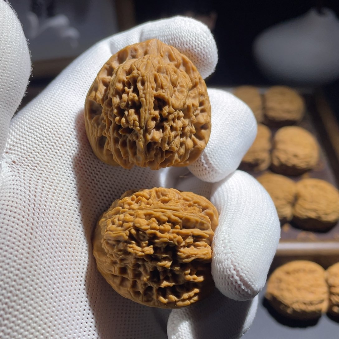 文玩核桃吊坠国****～核桃