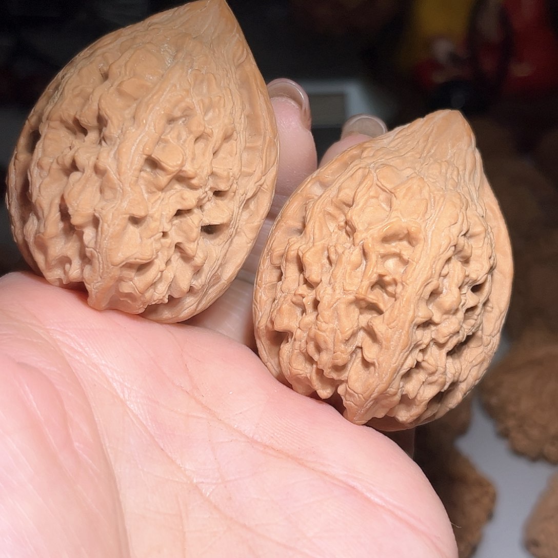 桃核把件小*车大沽石40