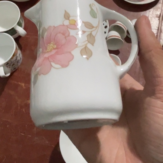 瓷片陶瓷陶瓷红叶