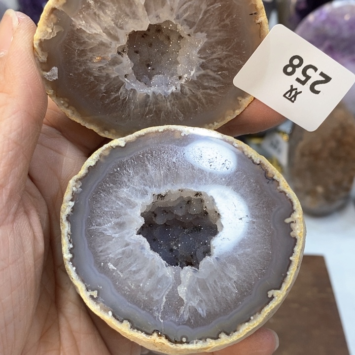 水晶大型摆件（非配饰）未镶嵌