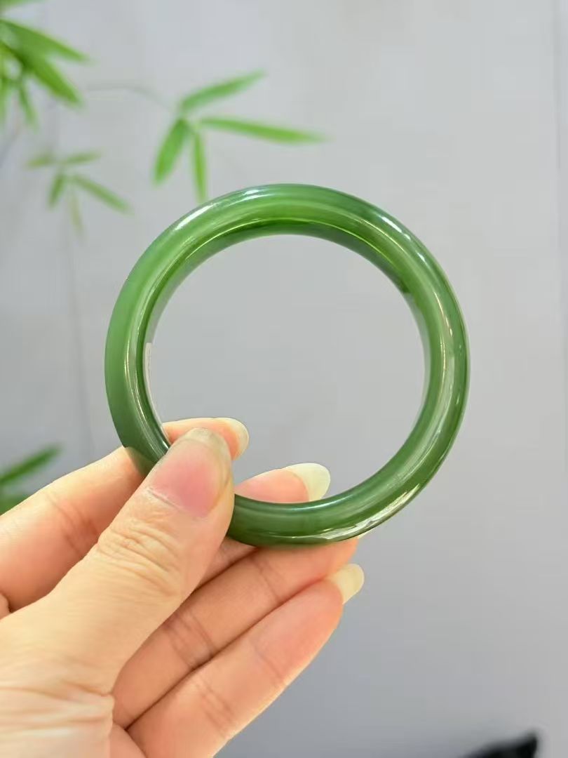 【云上专属】和田玉碧玉手镯 多样性发其一