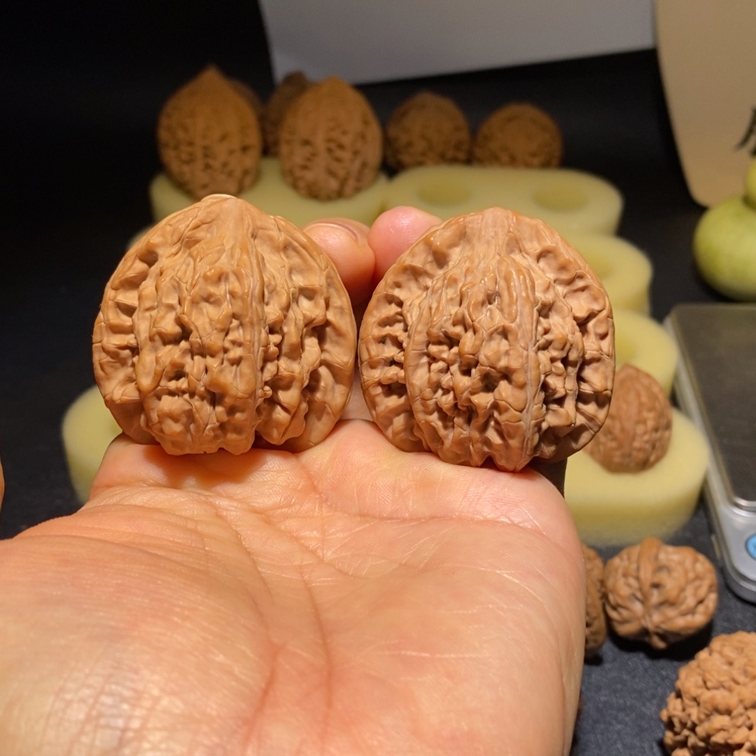 文玩核桃吊坠望月43