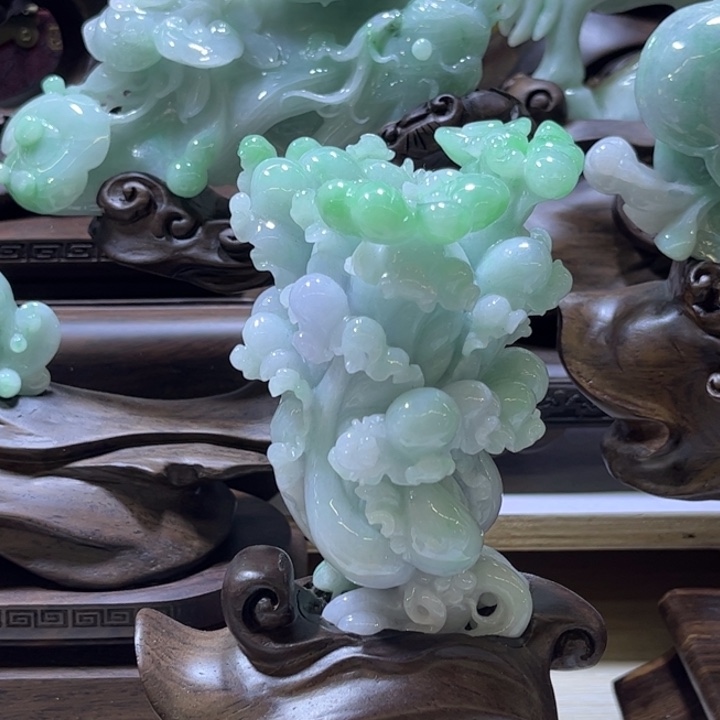 翡翠未镶嵌摆件白菜