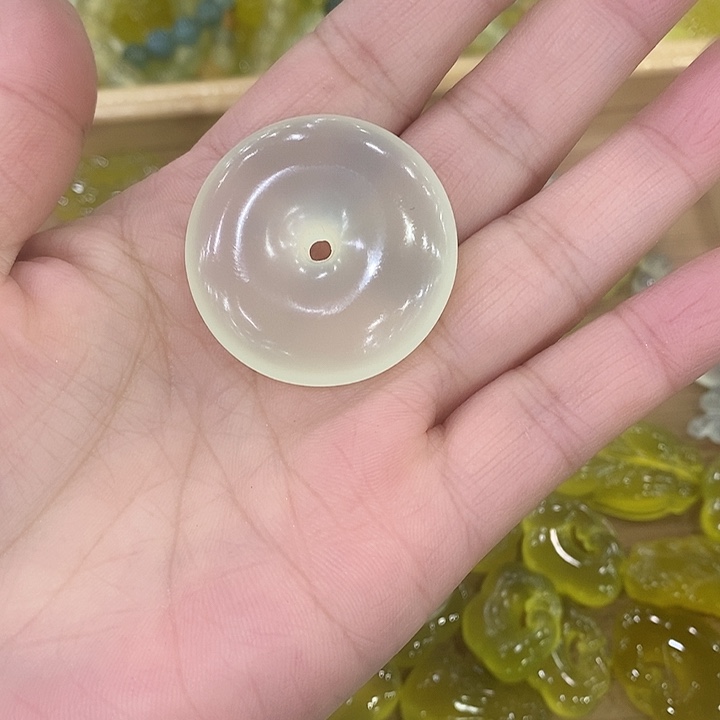 蛇纹石玉合金颈饰