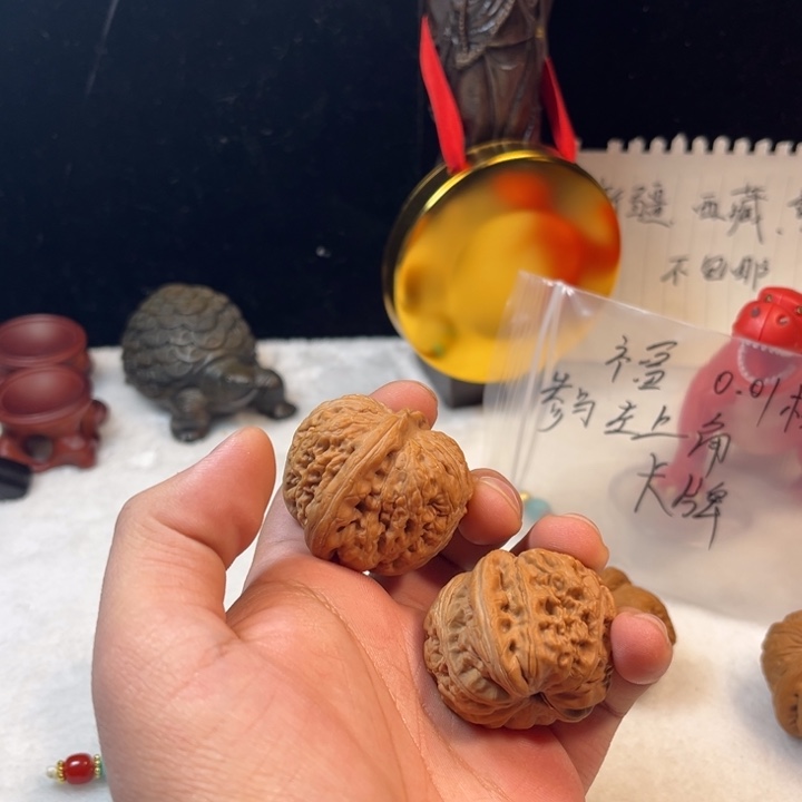 文玩核桃吊坠文玩核桃