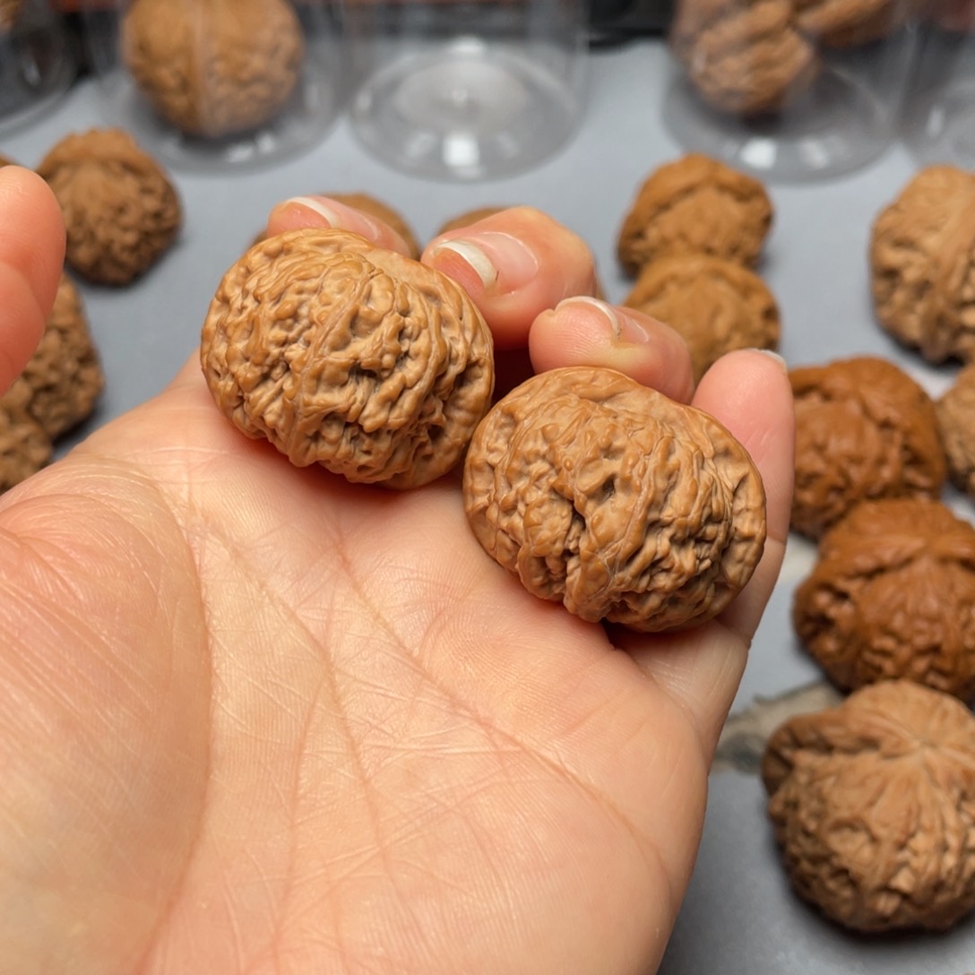 【闪购商品】文玩核桃吊坠夜明珠………