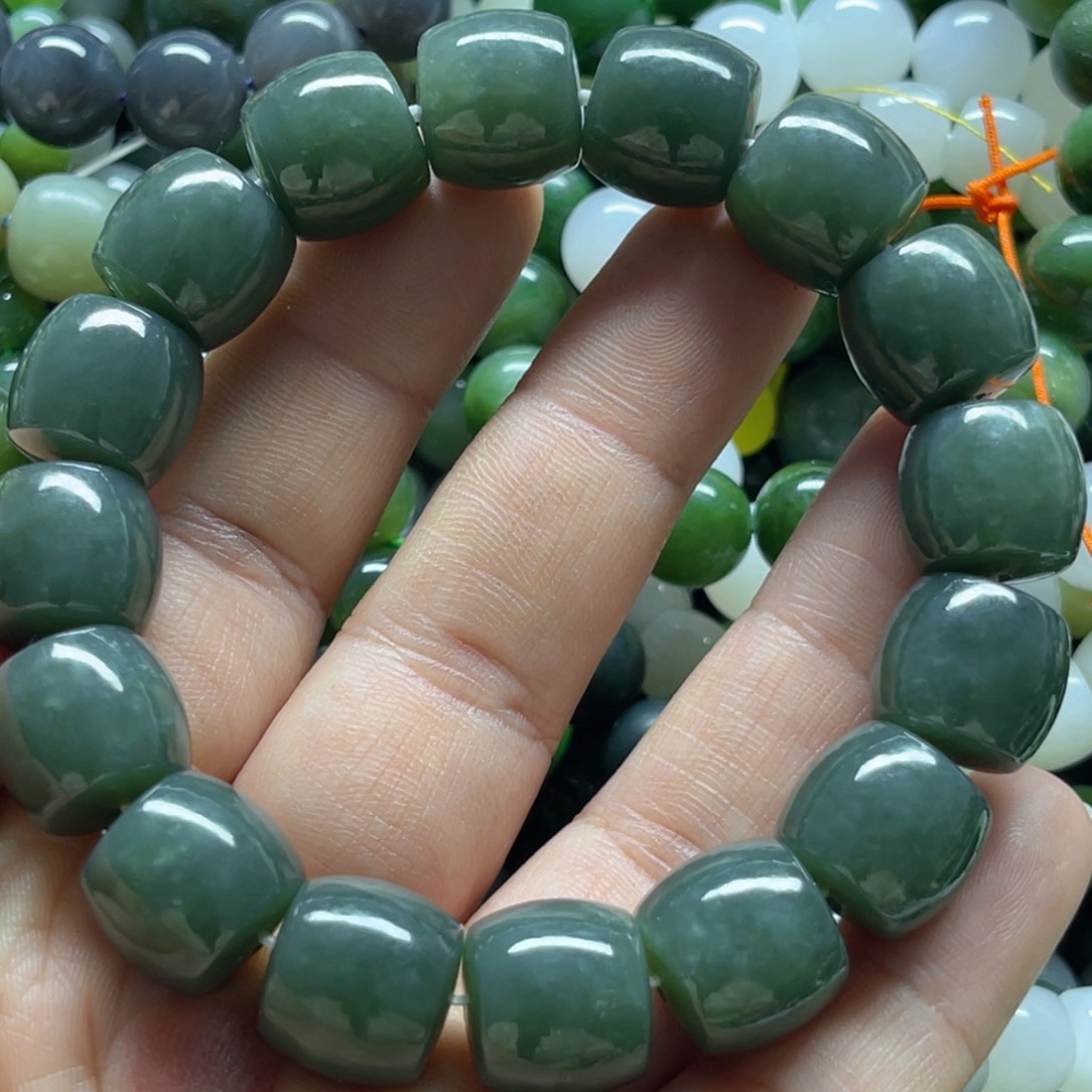 和田玉手链未镶嵌