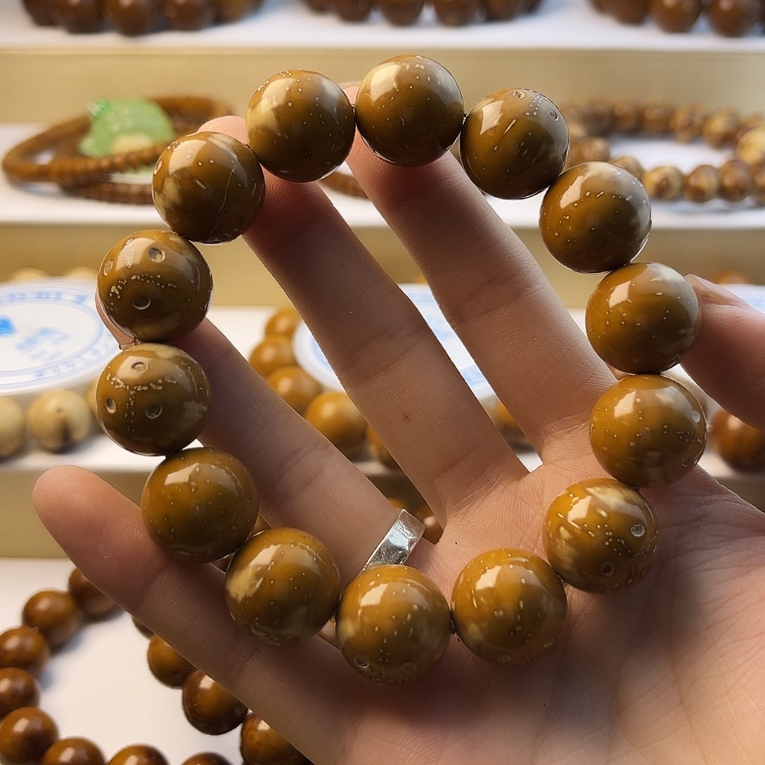 紫金鼠吊坠黄皮大圣16