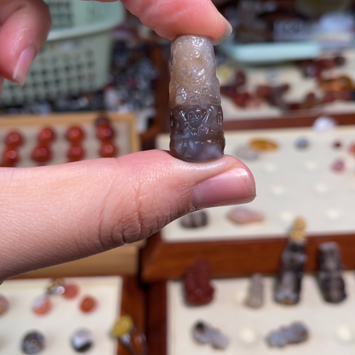 玛瑙/玉髓未镶嵌颈饰115