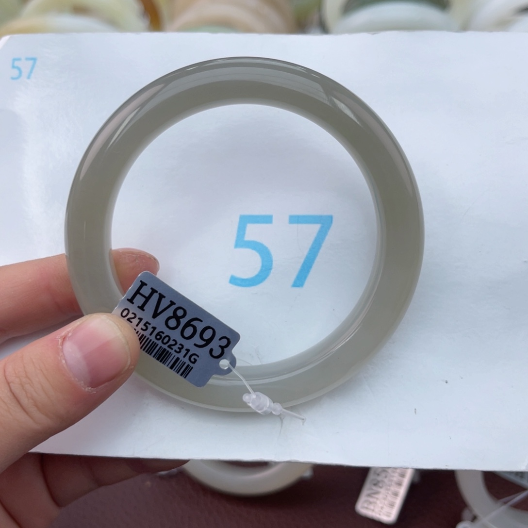 和田玉手镯未镶嵌?***.