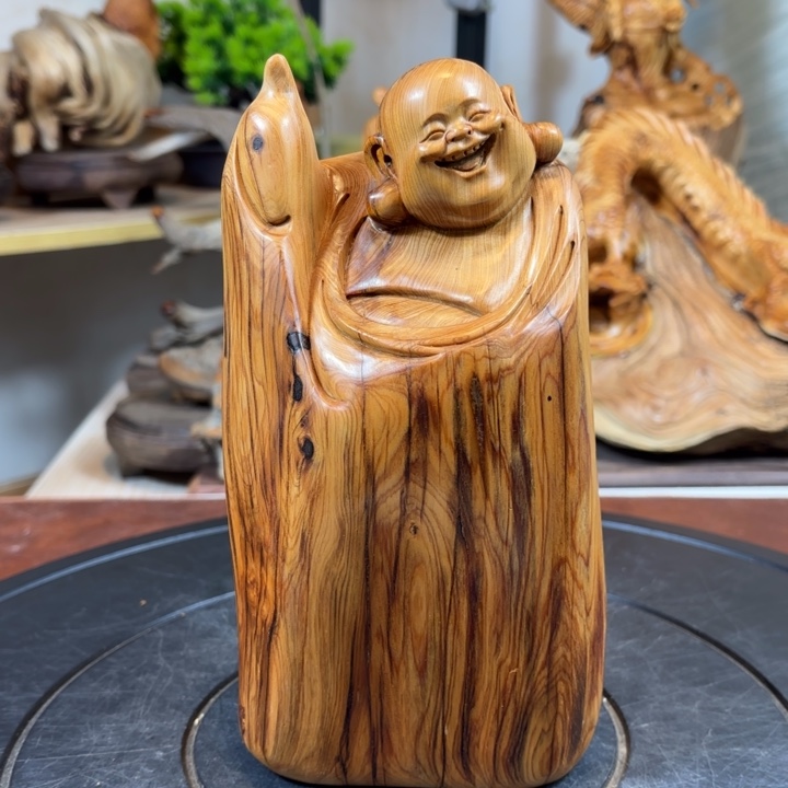 柏木（崖柏）xghvghhbnn