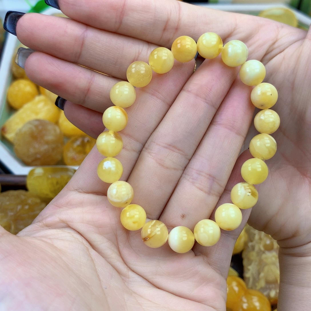 琥珀未镶嵌裸石9+