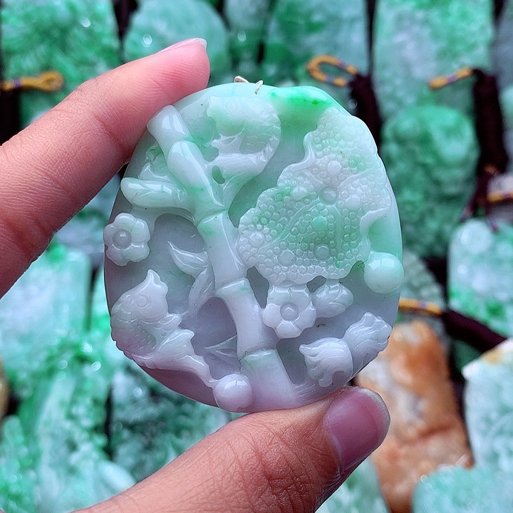 翡翠吊坠(不含链)未镶嵌