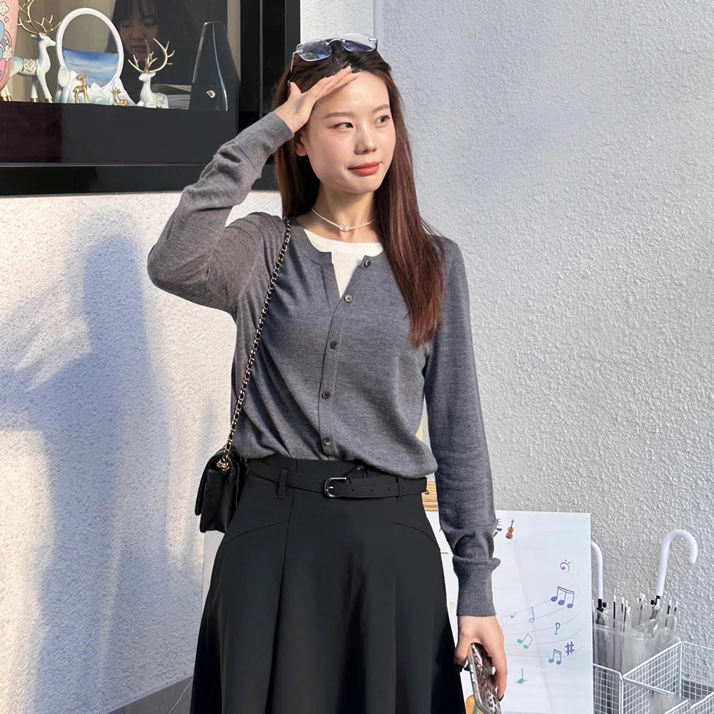 AMASS/阿玛施秋冬红色羊毛针织开衫显瘦假两件打底女内搭5399790