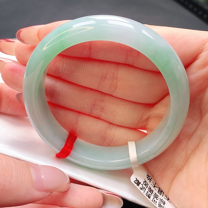 翡翠手镯未镶嵌53正圈