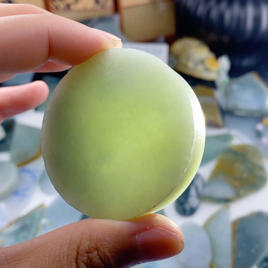 定制翡翠未镶嵌翡翠包工包料