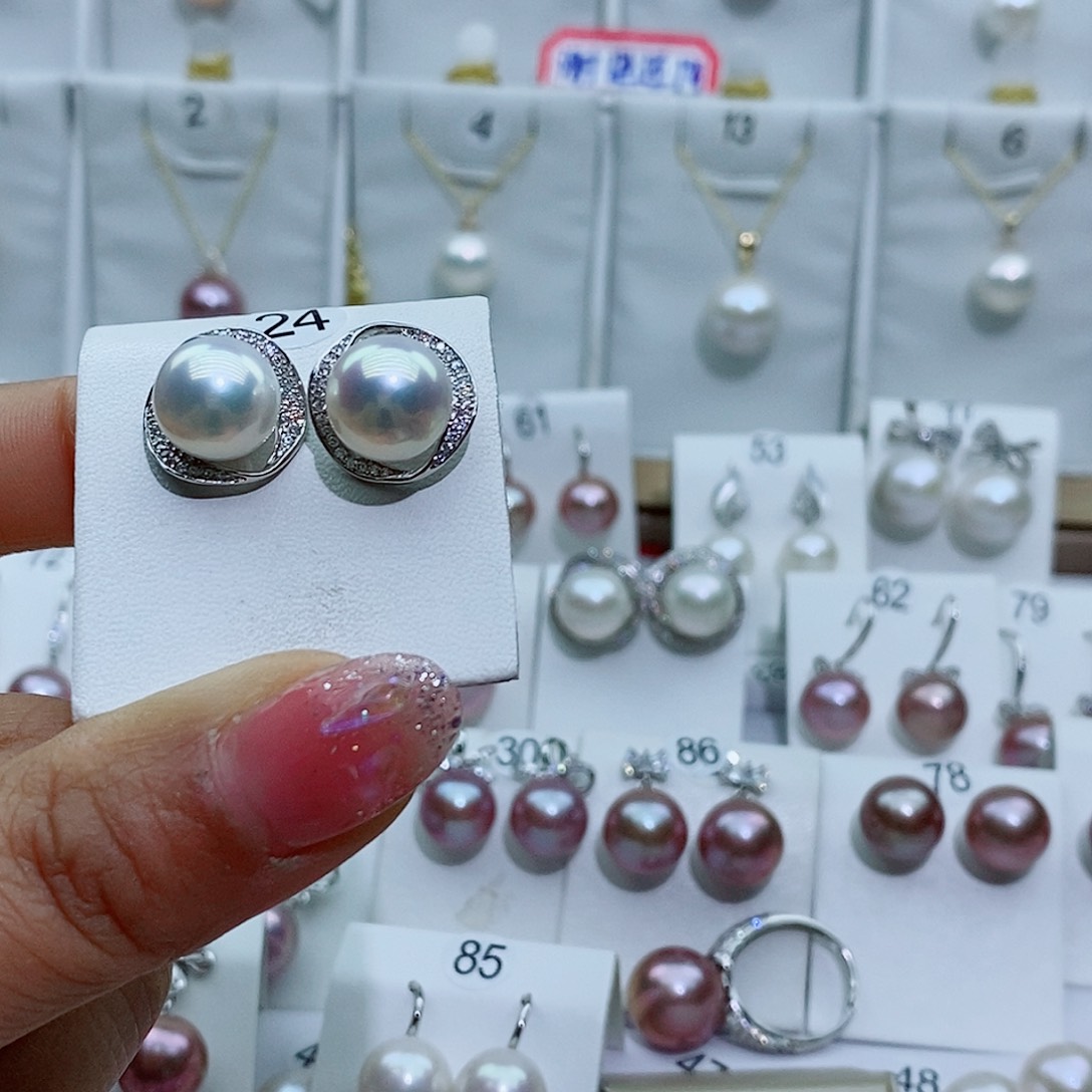 淡水珍珠耳饰银S925镶嵌她**他