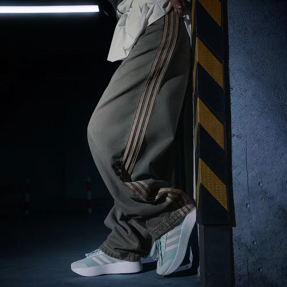 adidas三叶草PREMIUM 宽松棉牛仔运动裤JY2868 X