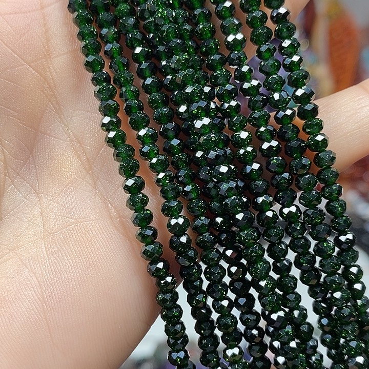 玛瑙/玉髓未镶嵌珠宝半成品绿沙切面车轮卡4mm