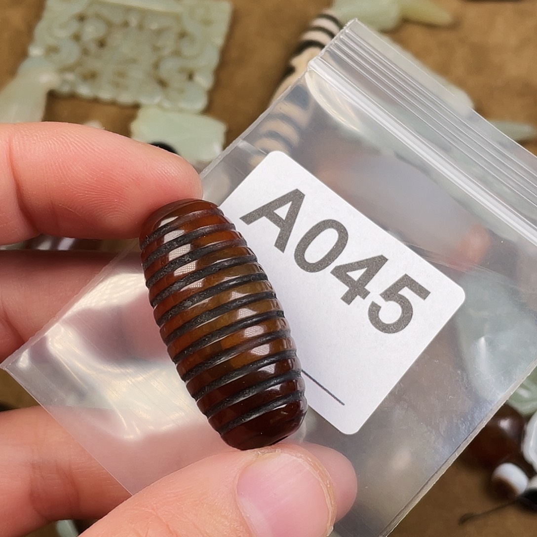 玛瑙/玉髓合金颈饰