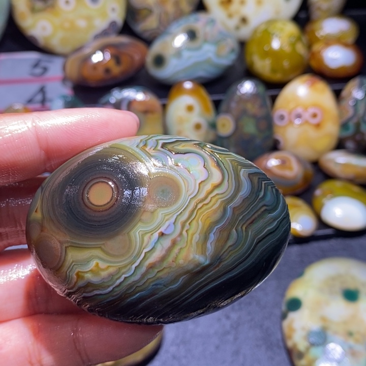 玛瑙/玉髓未镶嵌珠宝奇石113