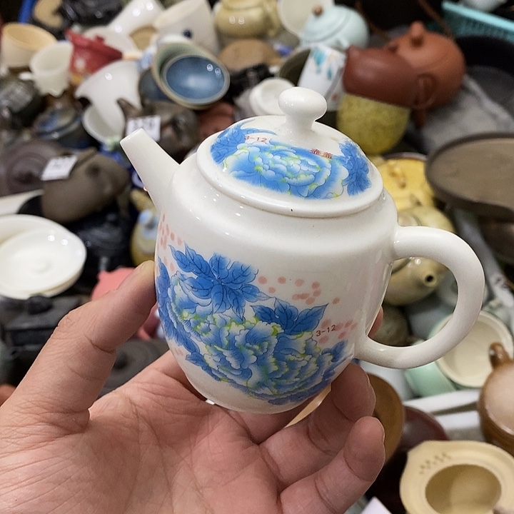 陶瓷艺术品及陶瓷制品