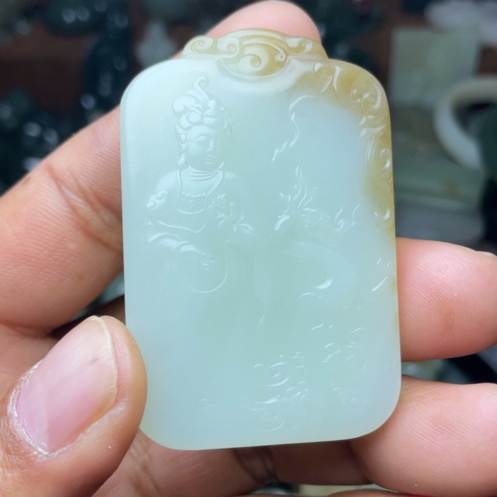 和田玉颈饰未镶嵌九***念