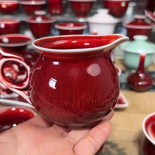 景德镇陶瓷红马坊公道杯