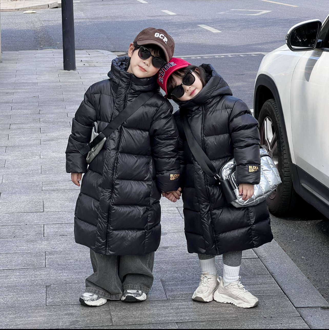 冬季新款中长款黑色金标儿童羽绒服韩版中大童过膝连帽外套潮0555