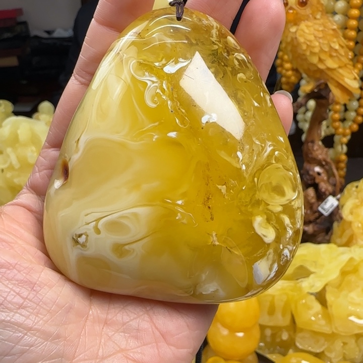 蜜蜡珠宝奇石未镶嵌