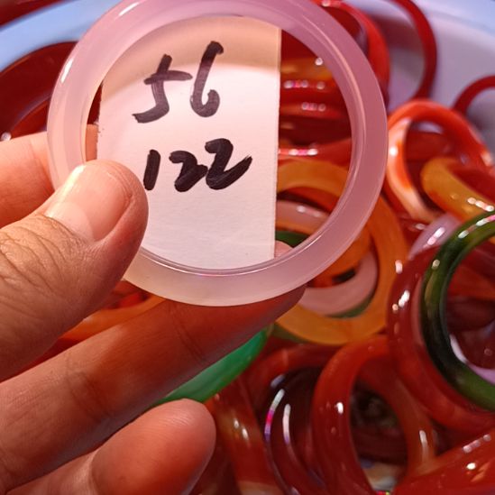 玛瑙/玉髓未镶嵌手镯