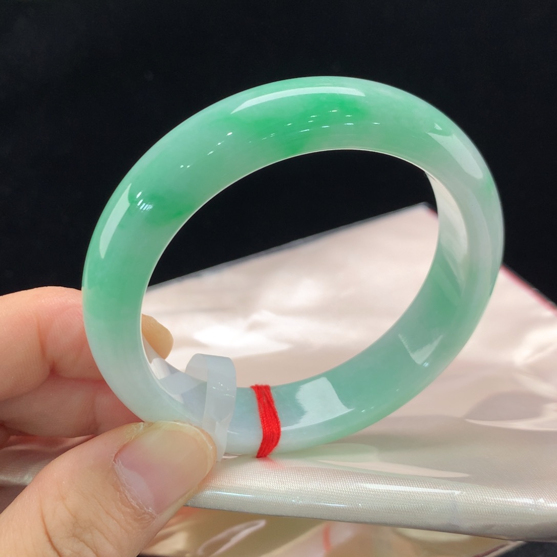 翡翠手镯未镶嵌111/1013