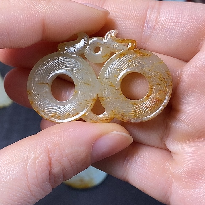 和田玉（糖玉）车挂未镶嵌?***?