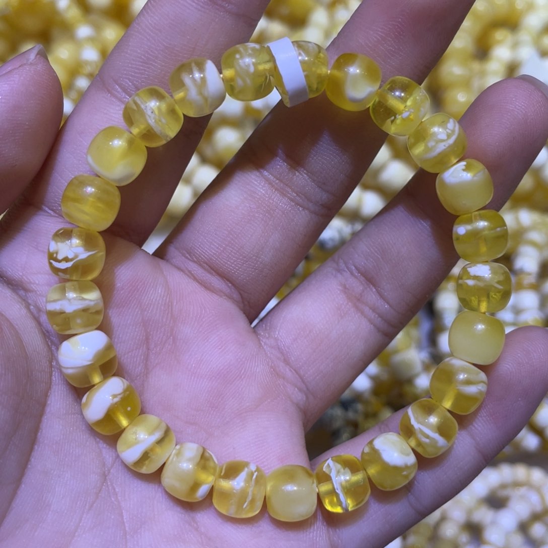 蜜蜡未镶嵌珠宝奇石8m