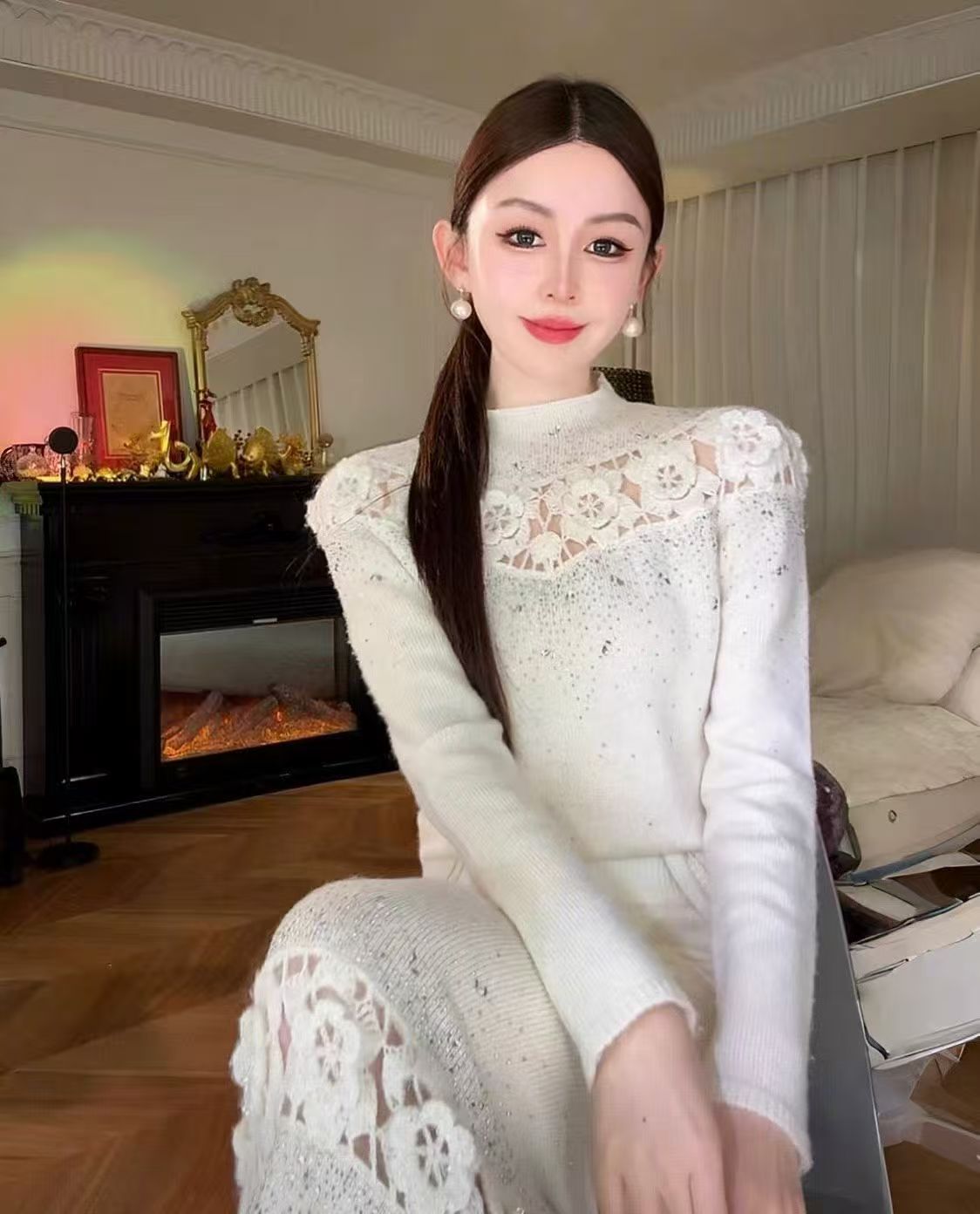法式灰色毛衣针织衫女2025秋新款高级感巨好看的镂空立体花朵上衣