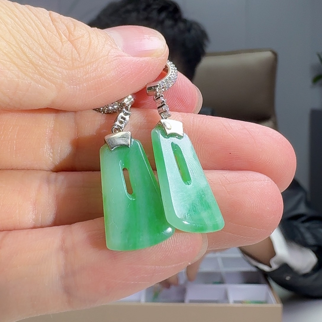 翡翠耳饰银S925镶嵌天然