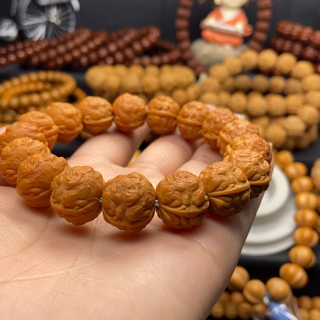 猴头核桃手串用****8蟾王手串