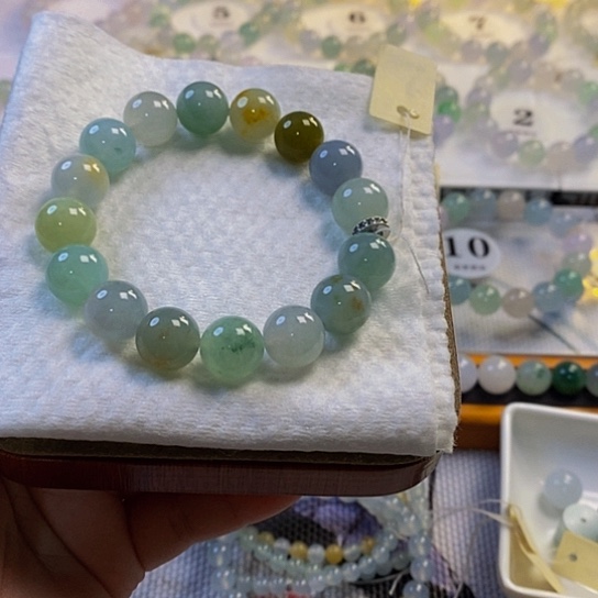 定制翡翠未镶嵌翡翠.