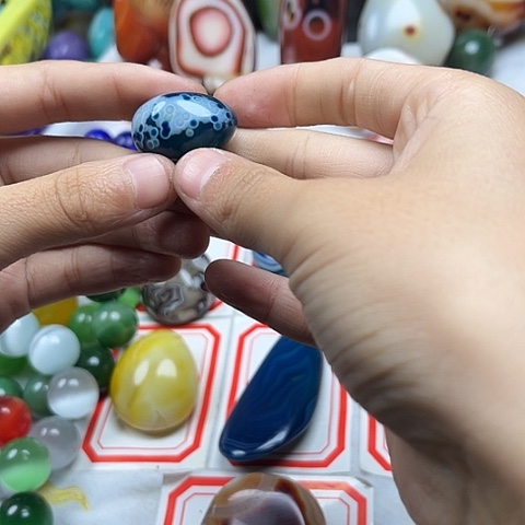 玛瑙/玉髓颈饰未镶嵌