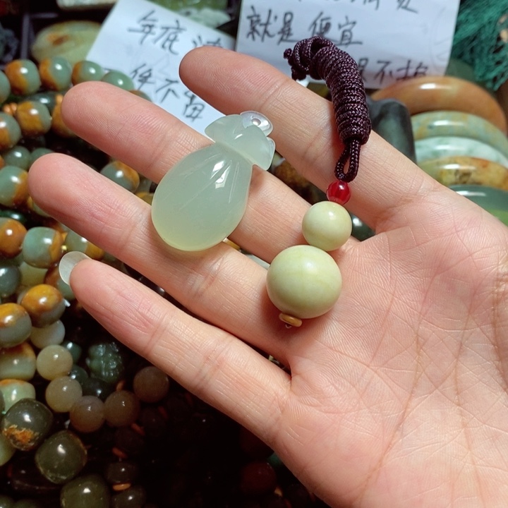 蛇纹石玉手链未镶嵌