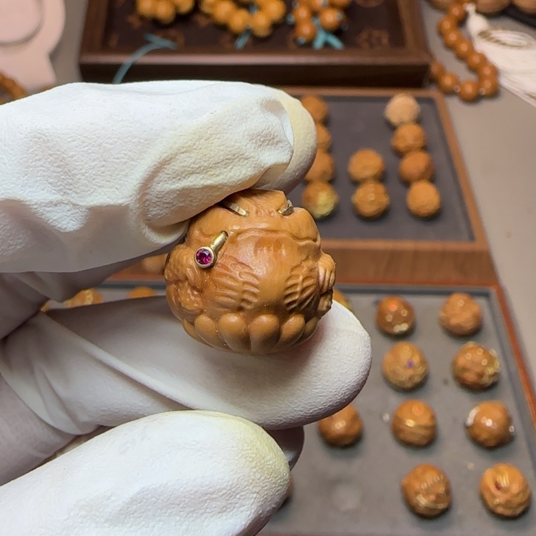 走***川吊坠猴头核桃福利双刀文泰镶嵌