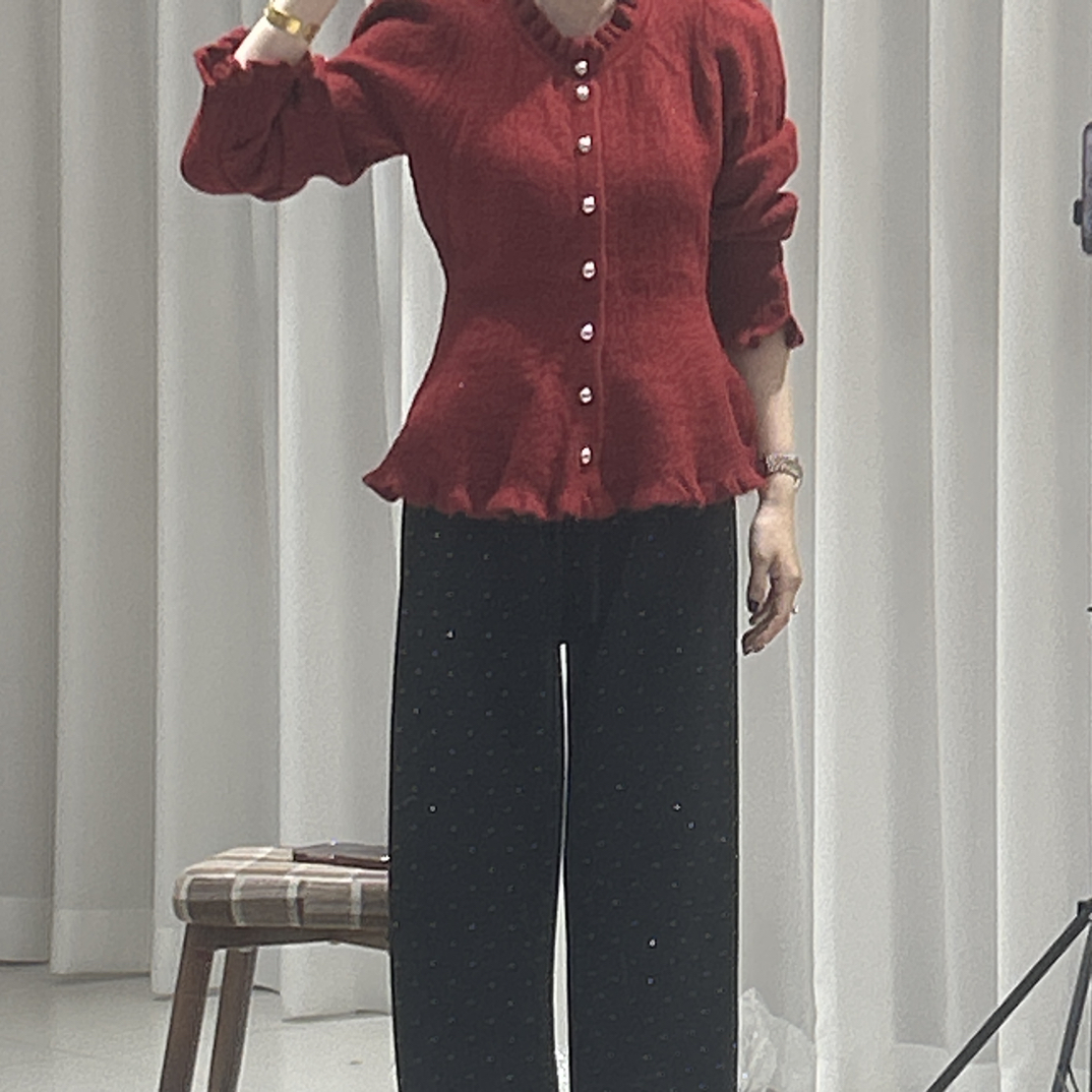 冬季新款休闲百搭红色木耳边针织开衫(6666)