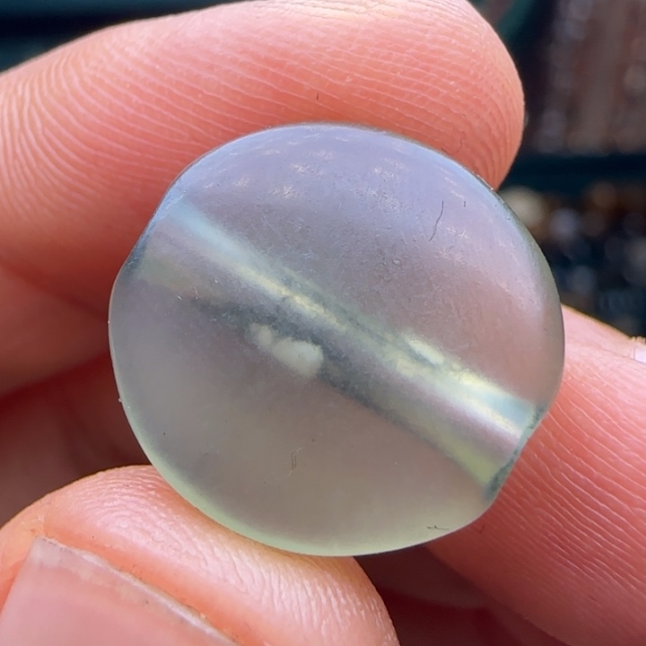 未镶嵌岫玉单chhccjcjvjvj