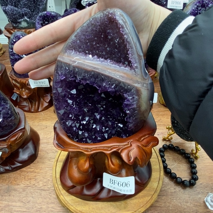 紫晶大型摆件（非配饰）未镶嵌