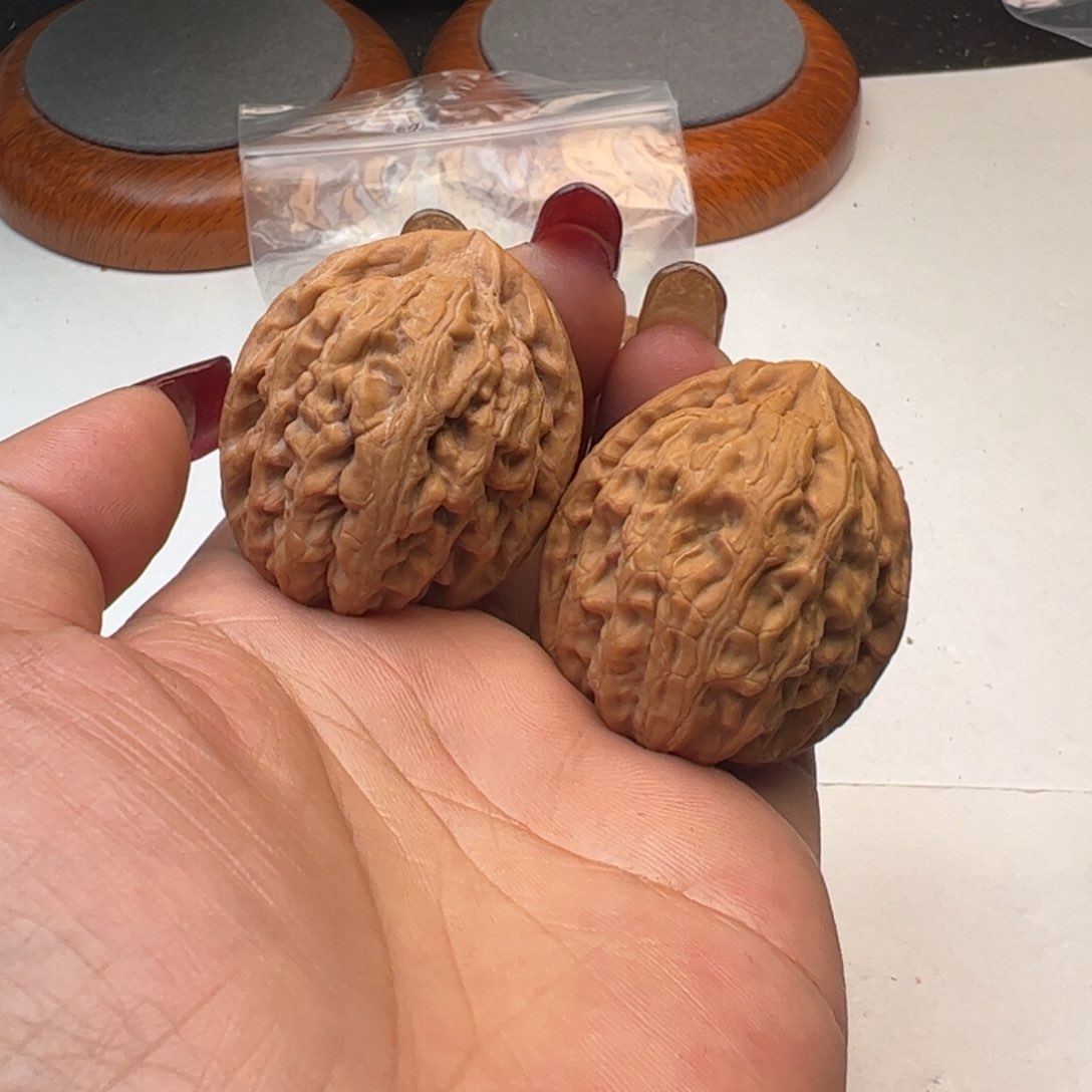 文玩核桃吊坠1号36红锦鲤